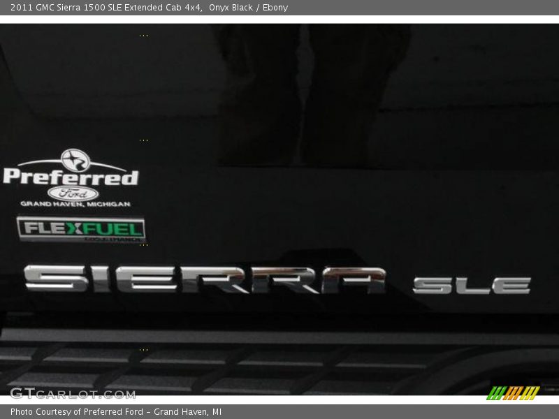Onyx Black / Ebony 2011 GMC Sierra 1500 SLE Extended Cab 4x4