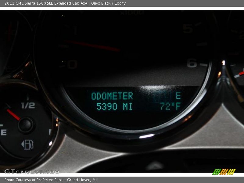 Onyx Black / Ebony 2011 GMC Sierra 1500 SLE Extended Cab 4x4