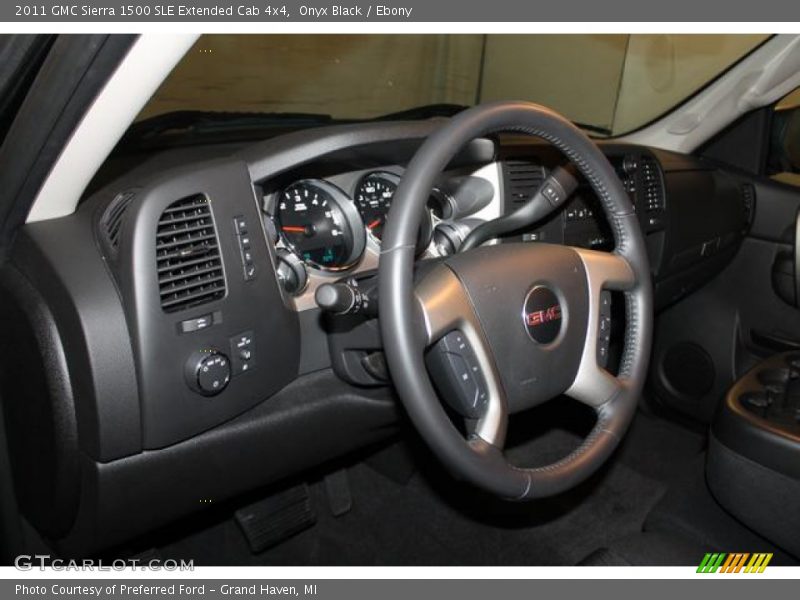 Onyx Black / Ebony 2011 GMC Sierra 1500 SLE Extended Cab 4x4