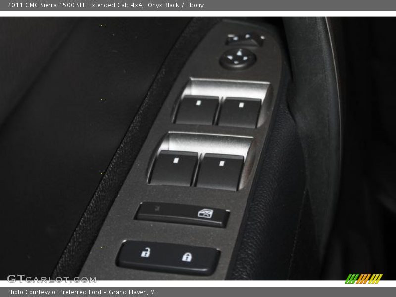 Onyx Black / Ebony 2011 GMC Sierra 1500 SLE Extended Cab 4x4