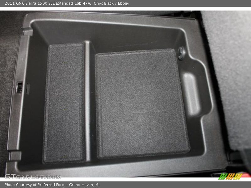 Onyx Black / Ebony 2011 GMC Sierra 1500 SLE Extended Cab 4x4