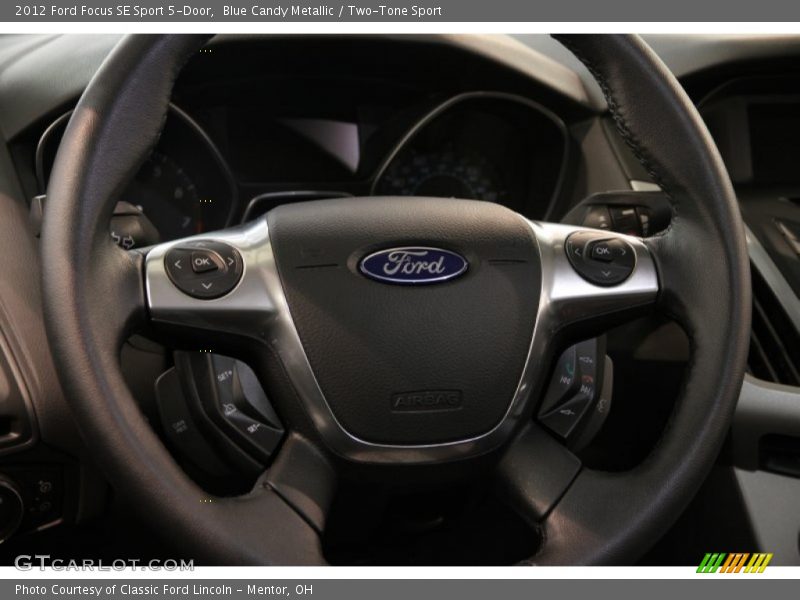 Blue Candy Metallic / Two-Tone Sport 2012 Ford Focus SE Sport 5-Door