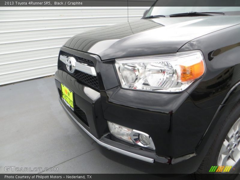 Black / Graphite 2013 Toyota 4Runner SR5