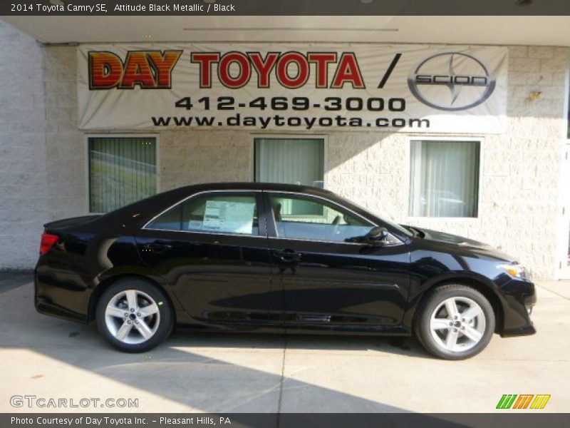 Attitude Black Metallic / Black 2014 Toyota Camry SE