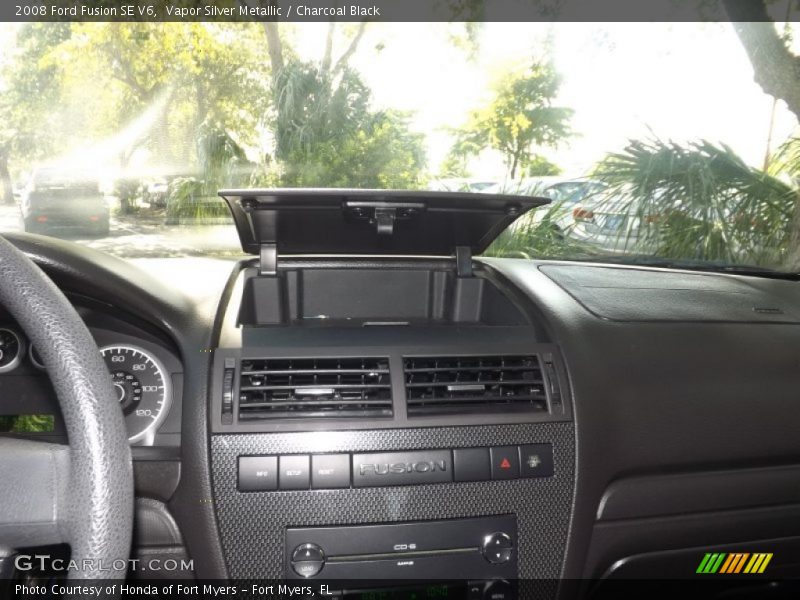 Vapor Silver Metallic / Charcoal Black 2008 Ford Fusion SE V6