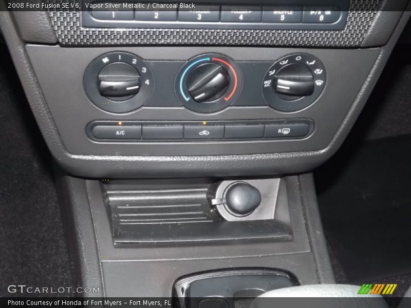 Vapor Silver Metallic / Charcoal Black 2008 Ford Fusion SE V6