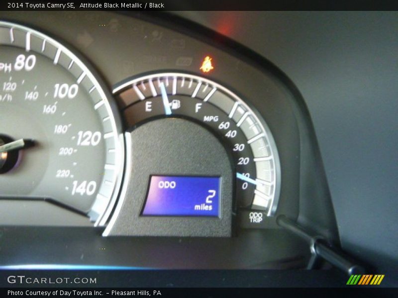 Attitude Black Metallic / Black 2014 Toyota Camry SE