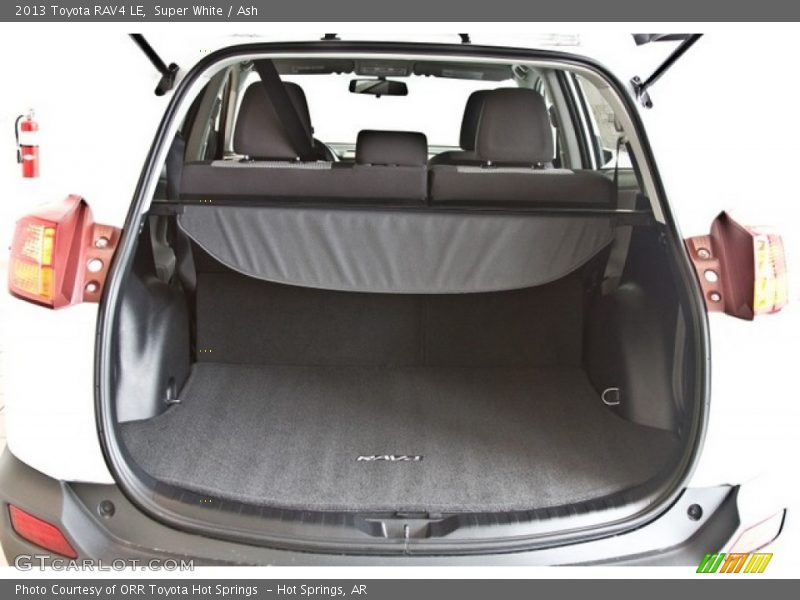 Super White / Ash 2013 Toyota RAV4 LE