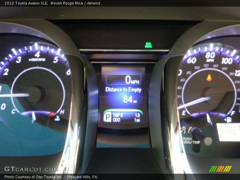 Moulin Rouge Mica / Almond 2013 Toyota Avalon XLE