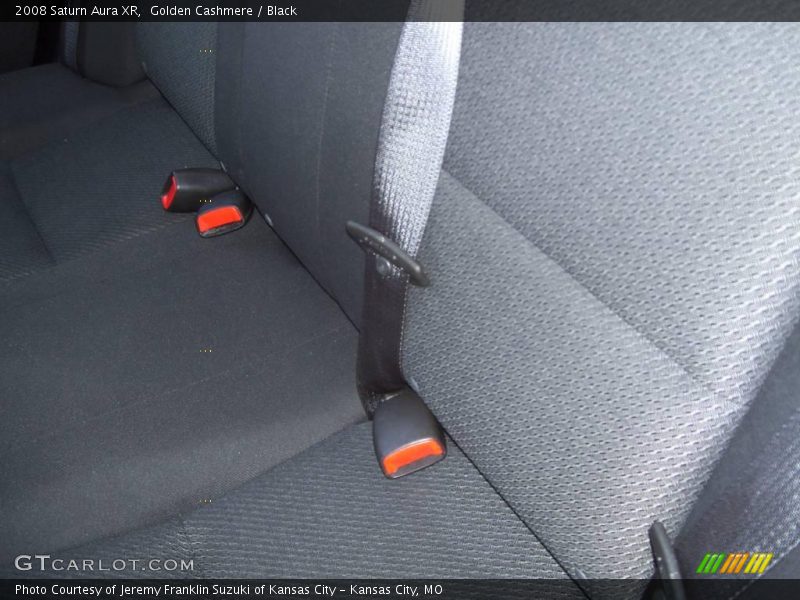 Golden Cashmere / Black 2008 Saturn Aura XR