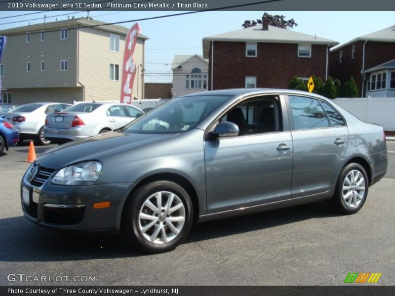 Platinum Grey Metallic / Titan Black 2010 Volkswagen Jetta SE Sedan