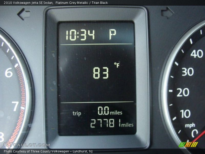 Platinum Grey Metallic / Titan Black 2010 Volkswagen Jetta SE Sedan