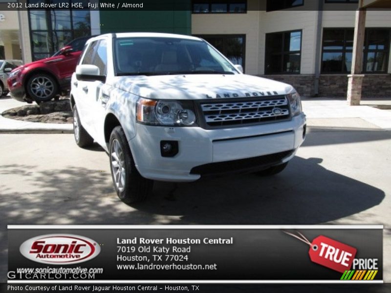 Fuji White / Almond 2012 Land Rover LR2 HSE