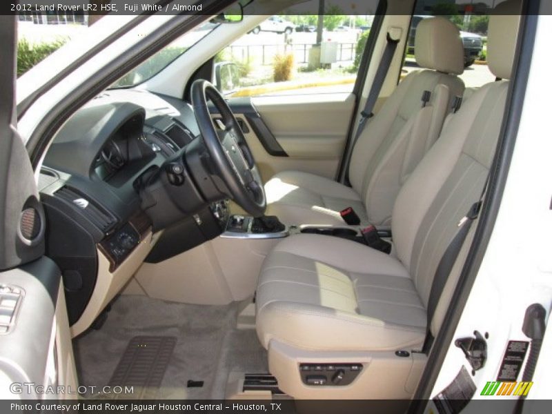 Fuji White / Almond 2012 Land Rover LR2 HSE