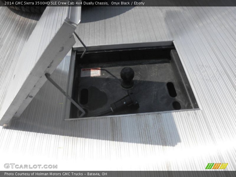 Onyx Black / Ebony 2014 GMC Sierra 3500HD SLE Crew Cab 4x4 Dually Chassis