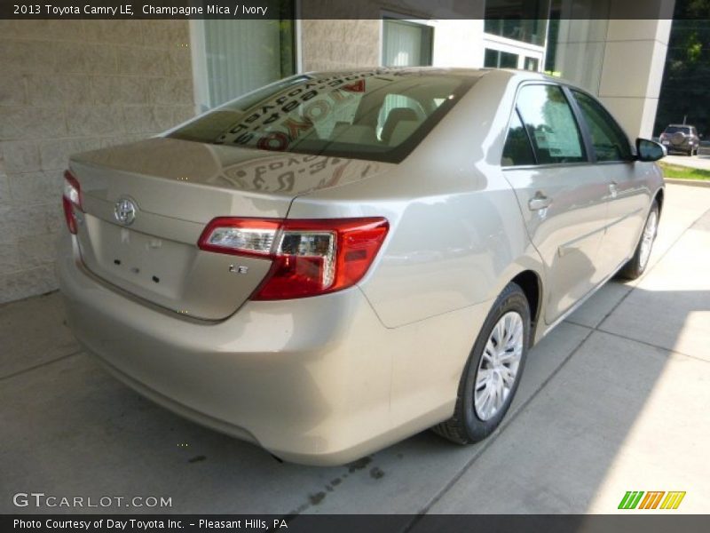 Champagne Mica / Ivory 2013 Toyota Camry LE