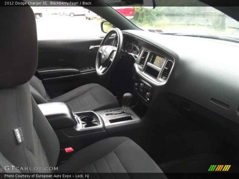 Blackberry Pearl / Black 2012 Dodge Charger SE
