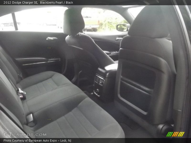 Blackberry Pearl / Black 2012 Dodge Charger SE
