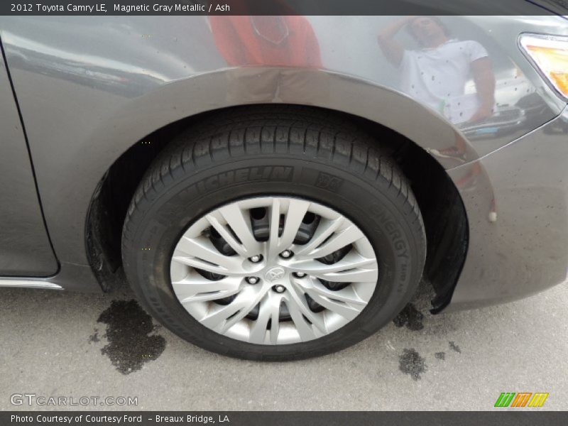 Magnetic Gray Metallic / Ash 2012 Toyota Camry LE