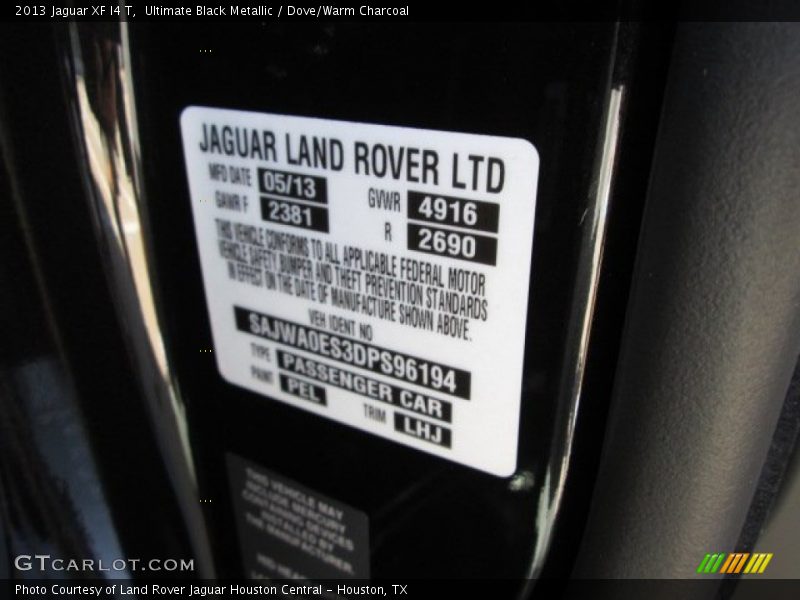 Ultimate Black Metallic / Dove/Warm Charcoal 2013 Jaguar XF I4 T