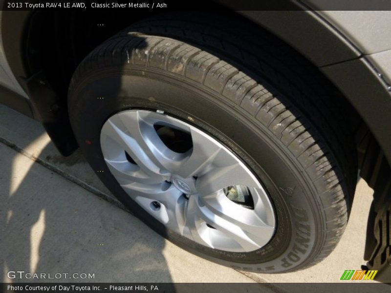 Classic Silver Metallic / Ash 2013 Toyota RAV4 LE AWD