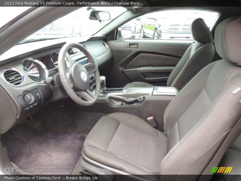 Performance White / Charcoal Black 2011 Ford Mustang V6 Premium Coupe