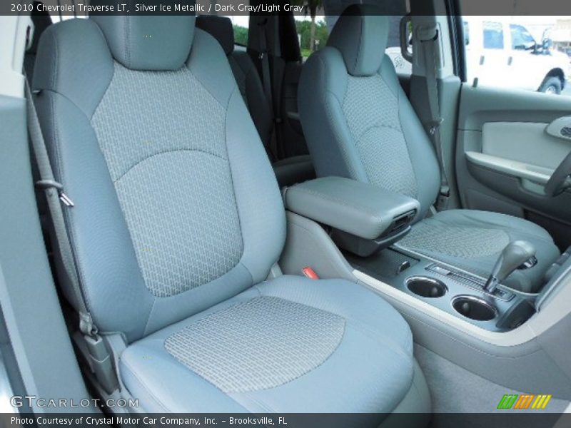 Silver Ice Metallic / Dark Gray/Light Gray 2010 Chevrolet Traverse LT
