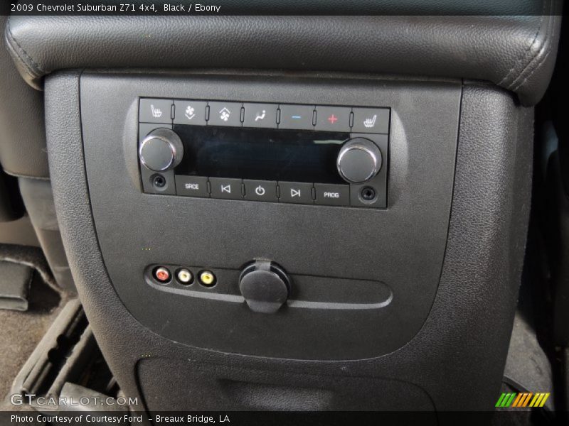 Black / Ebony 2009 Chevrolet Suburban Z71 4x4