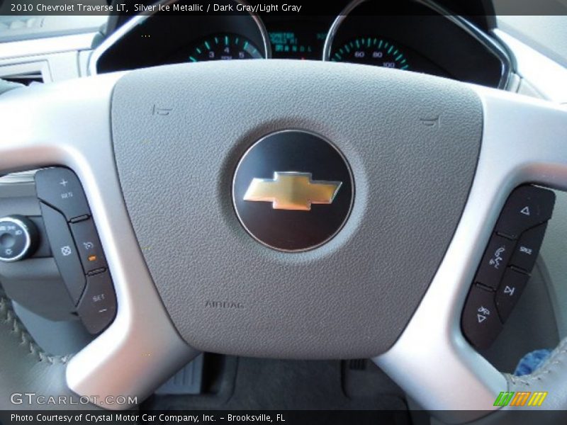 Silver Ice Metallic / Dark Gray/Light Gray 2010 Chevrolet Traverse LT