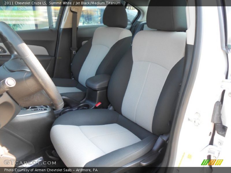 Summit White / Jet Black/Medium Titanium 2011 Chevrolet Cruze LS