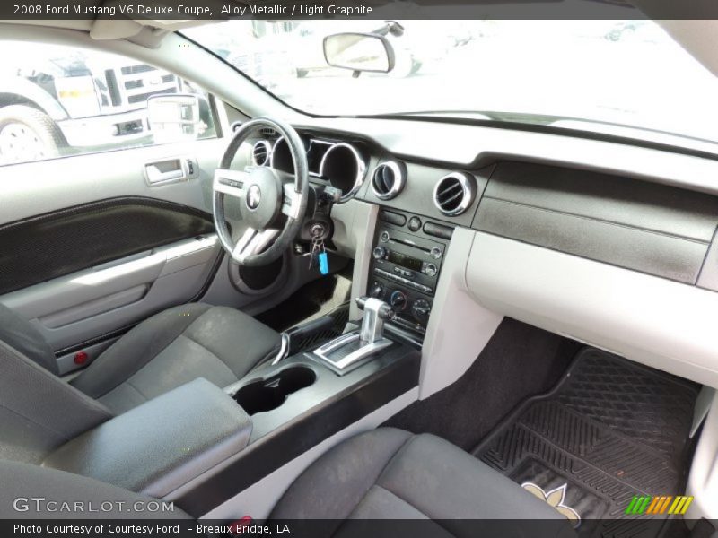 Alloy Metallic / Light Graphite 2008 Ford Mustang V6 Deluxe Coupe