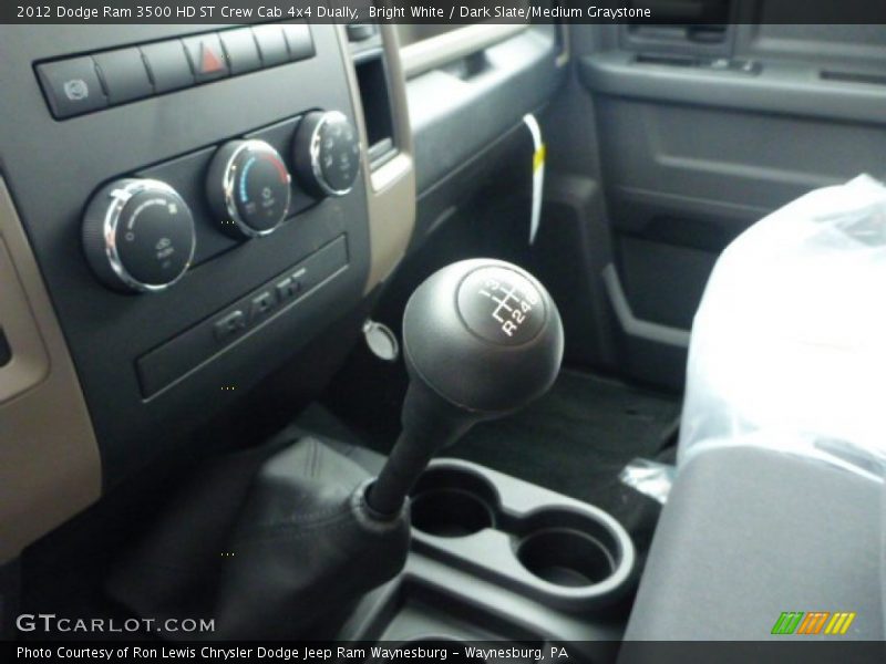  2012 Ram 3500 HD ST Crew Cab 4x4 Dually 6 Speed Manual Shifter