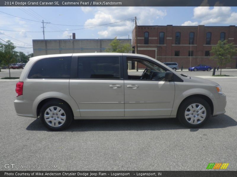 Cashmere Pearl / Black/Sandstorm 2014 Dodge Grand Caravan SE