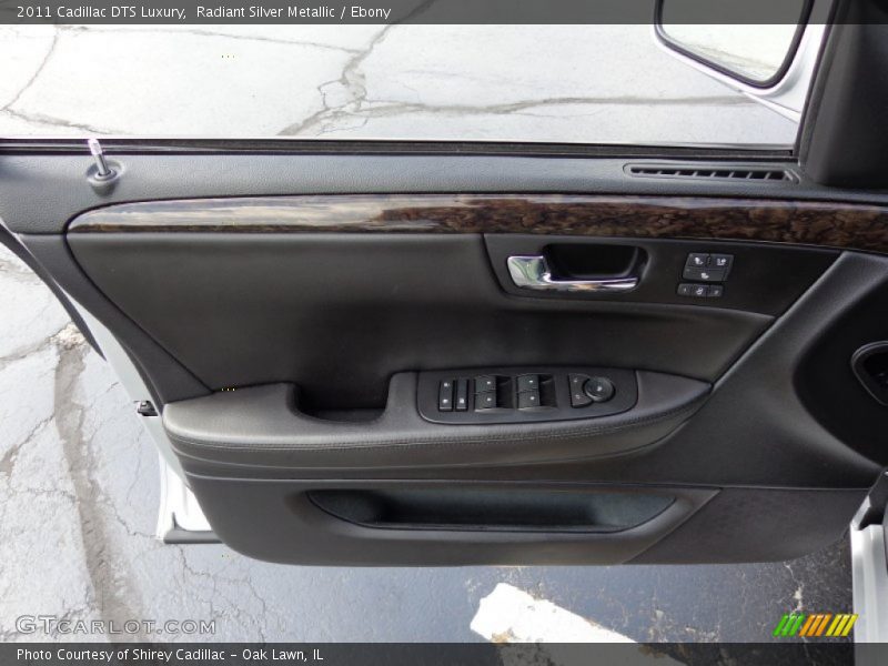 Radiant Silver Metallic / Ebony 2011 Cadillac DTS Luxury