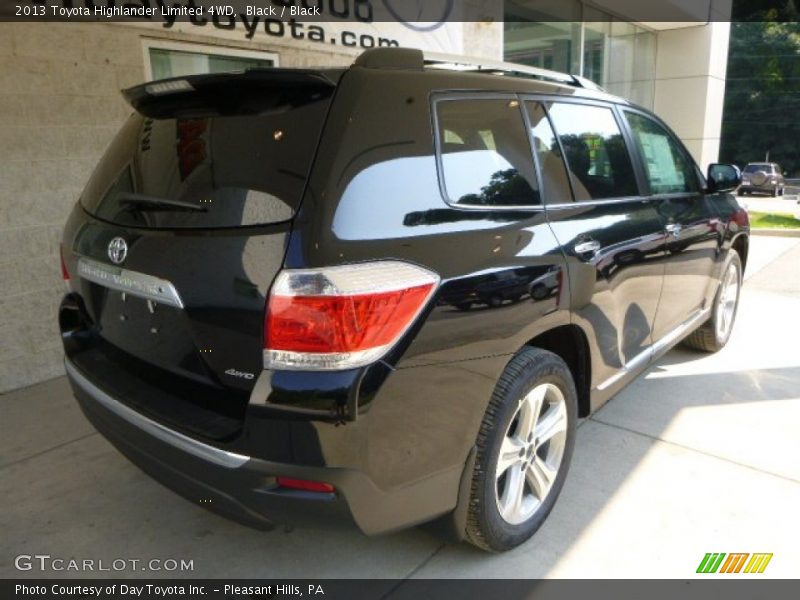 Black / Black 2013 Toyota Highlander Limited 4WD