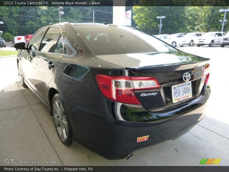 Attitude Black Metallic / Black 2013 Toyota Camry SE V6