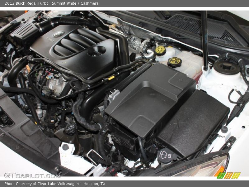 Summit White / Cashmere 2013 Buick Regal Turbo
