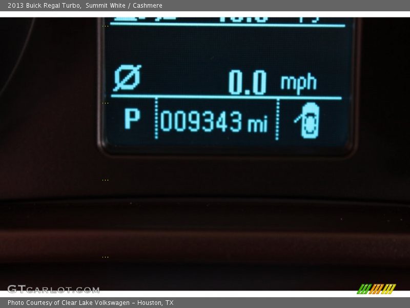 Summit White / Cashmere 2013 Buick Regal Turbo