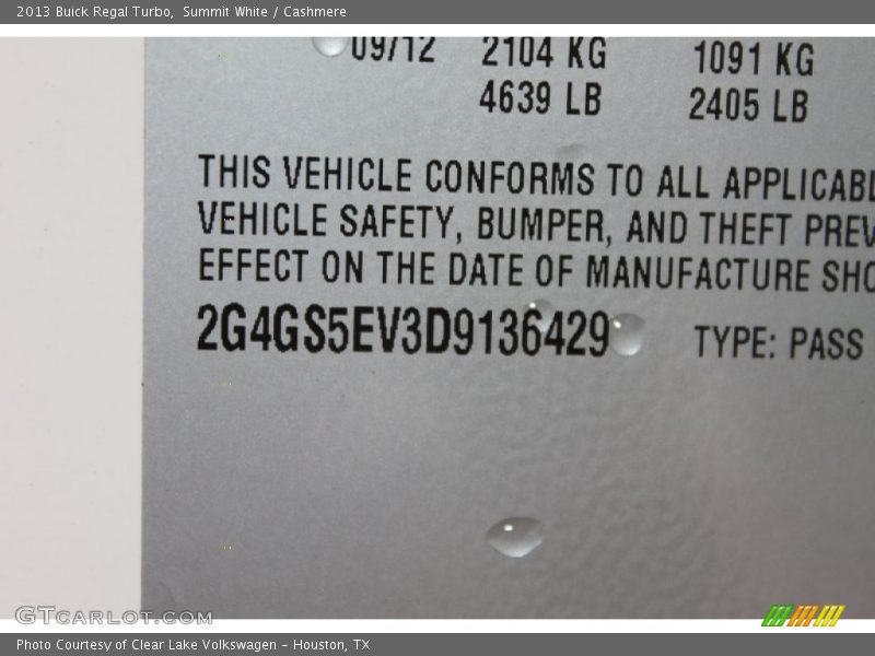 Summit White / Cashmere 2013 Buick Regal Turbo