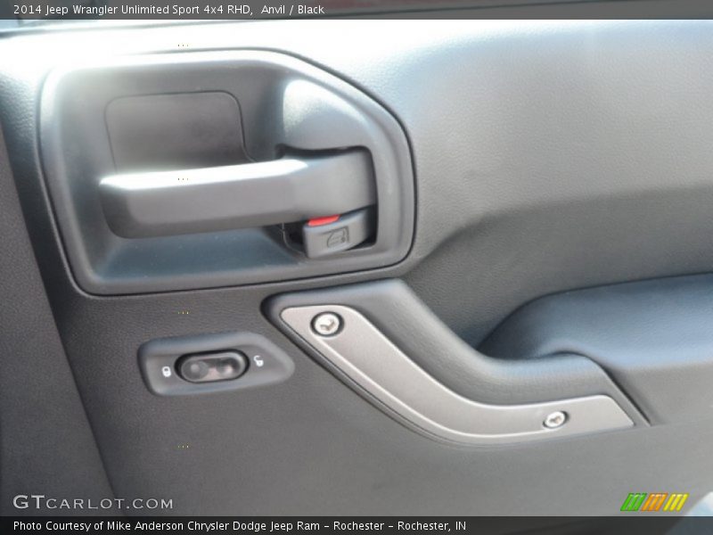 Anvil / Black 2014 Jeep Wrangler Unlimited Sport 4x4 RHD