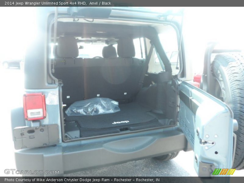 Anvil / Black 2014 Jeep Wrangler Unlimited Sport 4x4 RHD