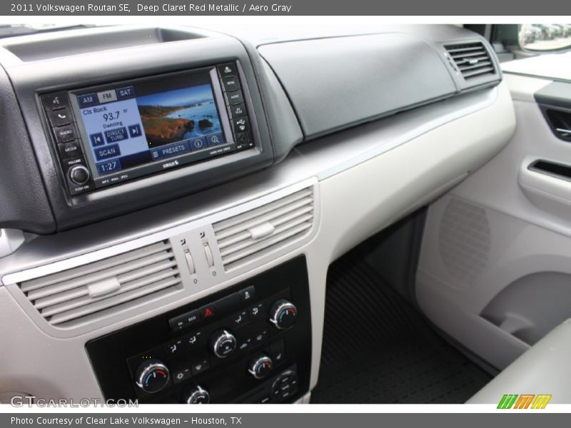 Deep Claret Red Metallic / Aero Gray 2011 Volkswagen Routan SE