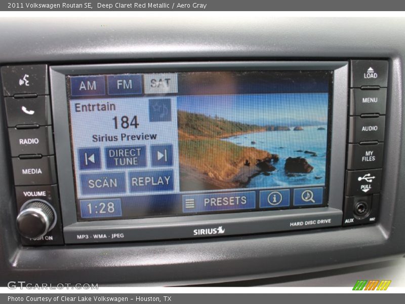 Deep Claret Red Metallic / Aero Gray 2011 Volkswagen Routan SE