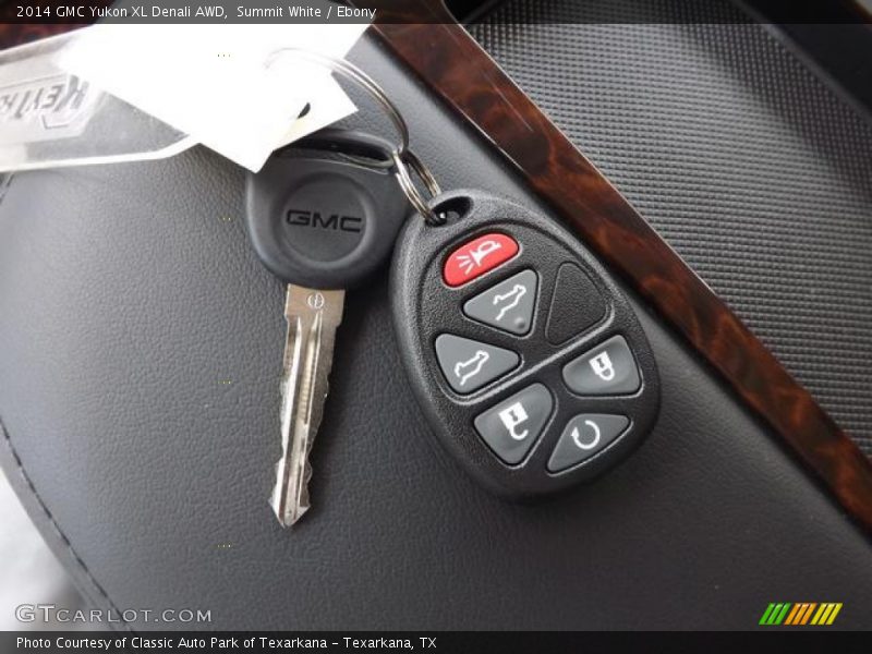 Keys of 2014 Yukon XL Denali AWD