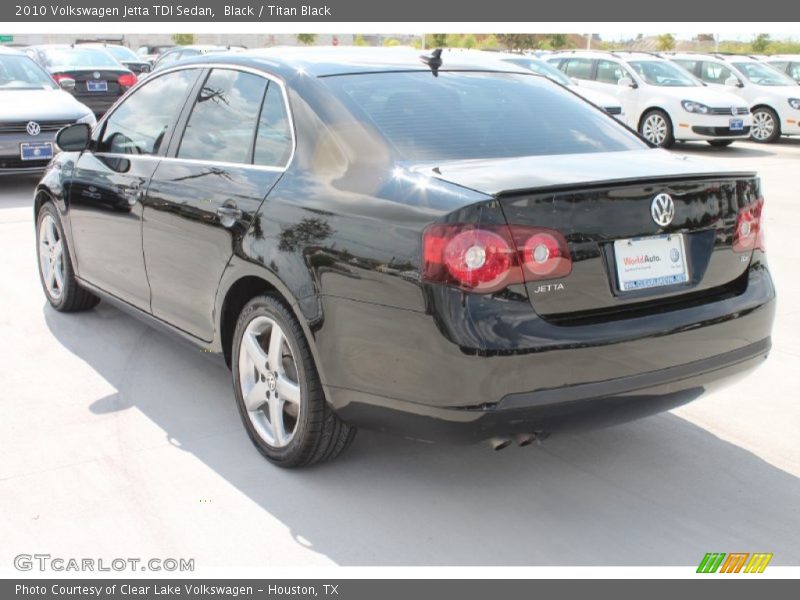 Black / Titan Black 2010 Volkswagen Jetta TDI Sedan