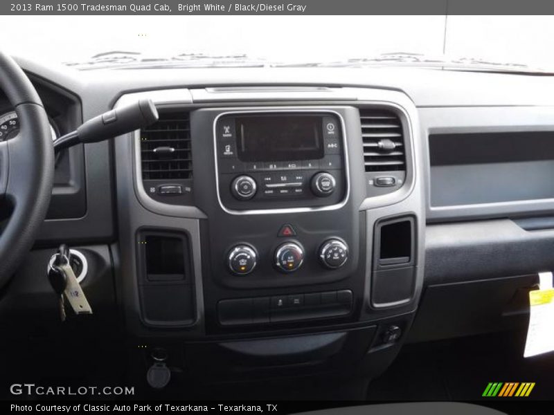 Bright White / Black/Diesel Gray 2013 Ram 1500 Tradesman Quad Cab