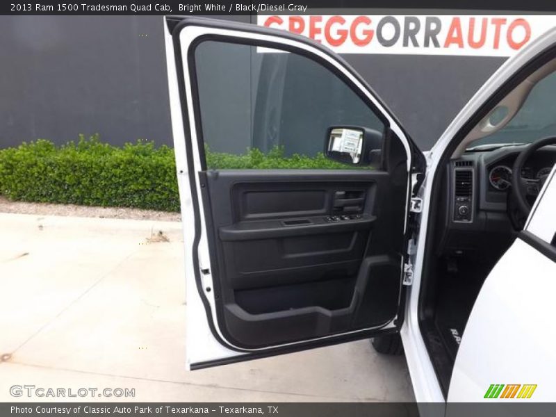 Bright White / Black/Diesel Gray 2013 Ram 1500 Tradesman Quad Cab
