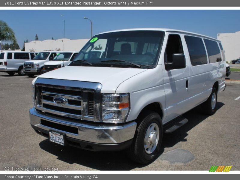 Oxford White / Medium Flint 2011 Ford E Series Van E350 XLT Extended Passenger