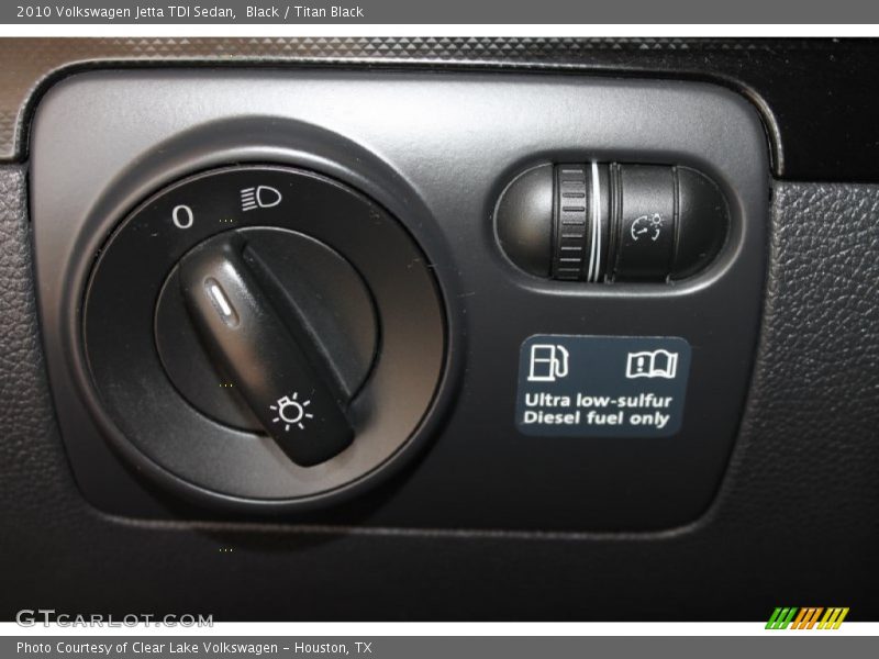 Black / Titan Black 2010 Volkswagen Jetta TDI Sedan