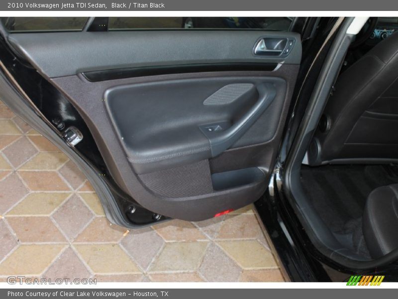 Black / Titan Black 2010 Volkswagen Jetta TDI Sedan